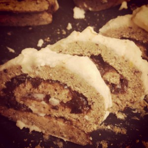 Cinnamon Rolls with Coconut Lemon Icing *raw vegan,organic,,sugar-free,gluten and nut-free*