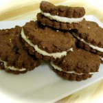 Oreo Style Cookies *raw vegan,all organic,gluten free and sugar free*